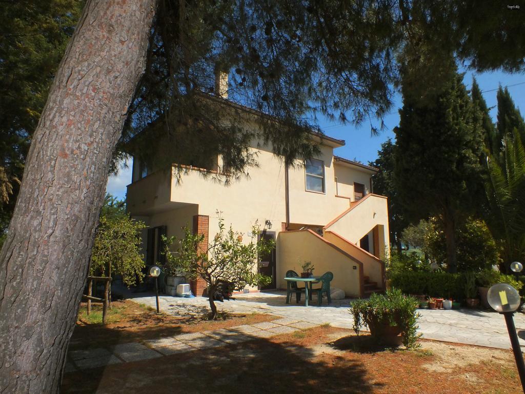 Agriturismo Mandriato Santa Luce Buitenkant foto